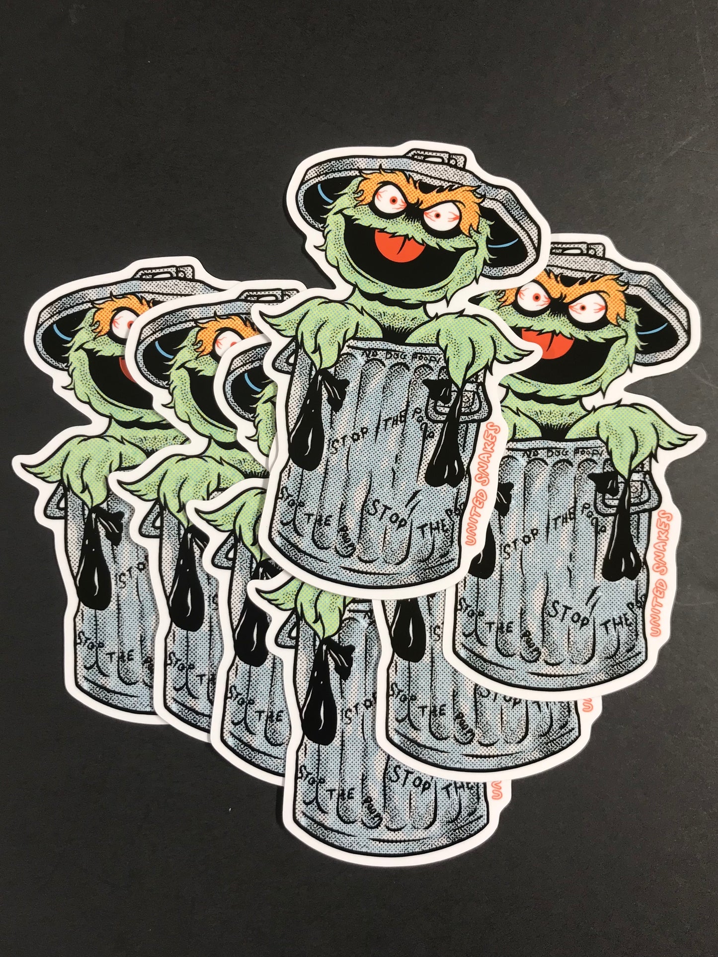 GROUCH GIANT STICKER