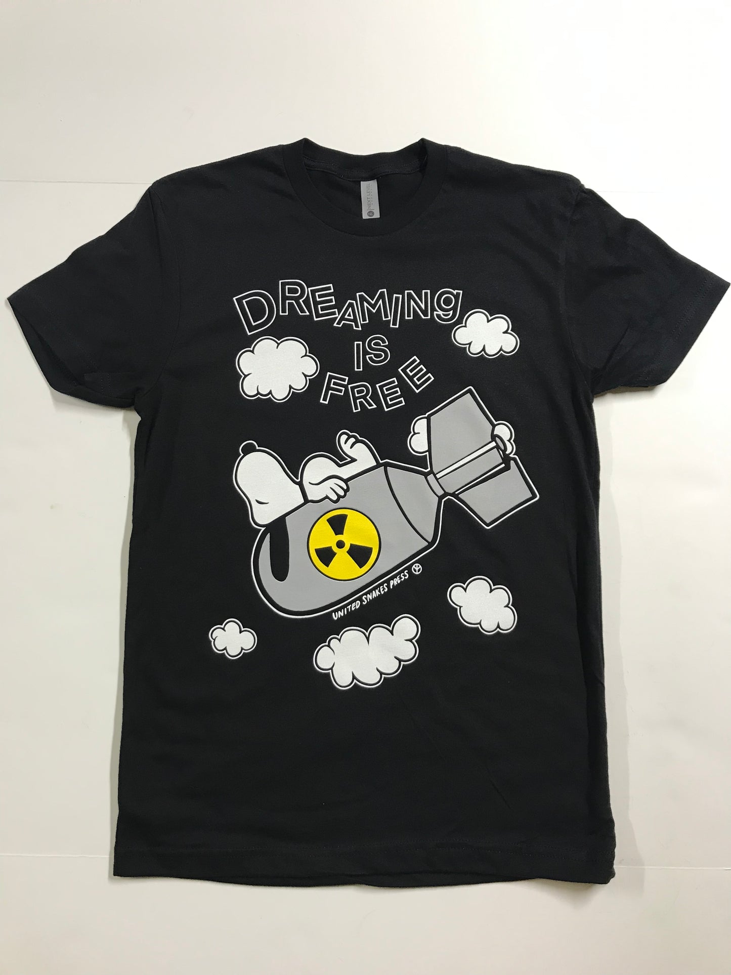 DREAM FREE Tee