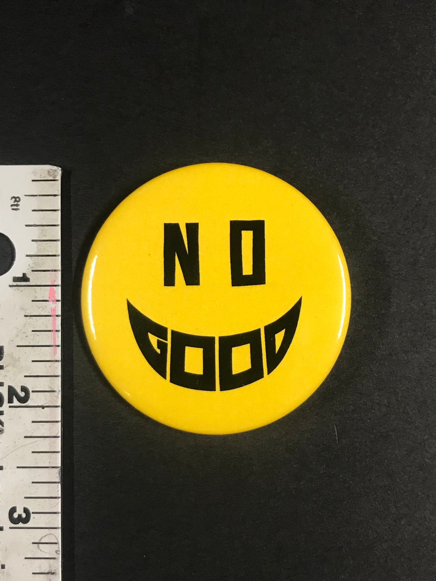 NO GOOD JUMBO BUTTON