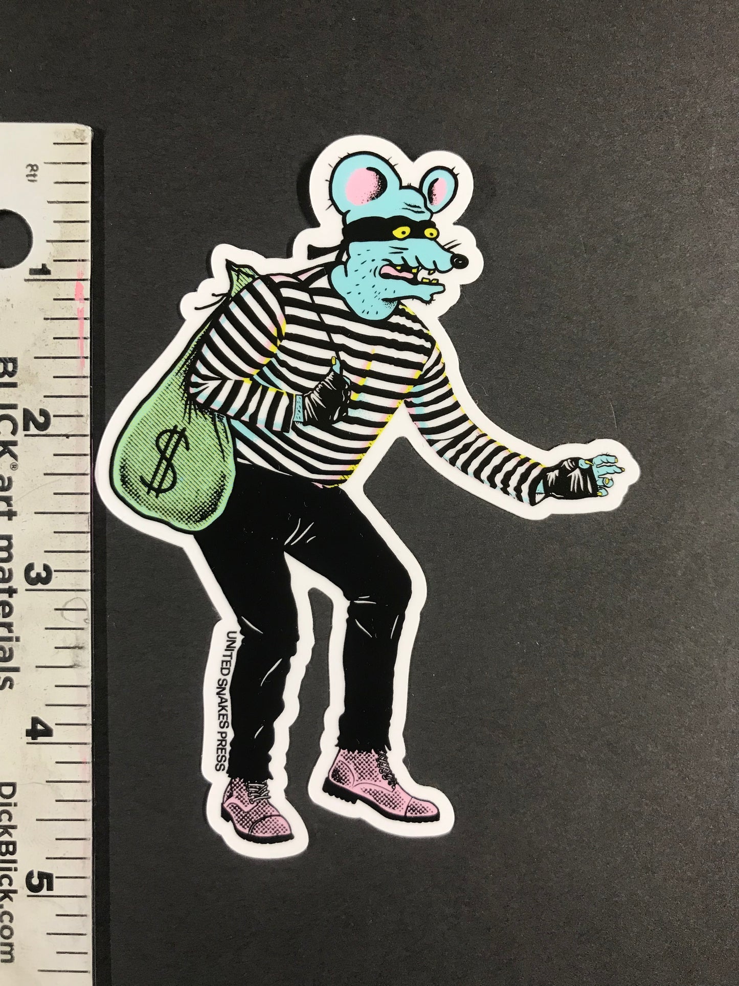 MALLRAT GIANT STICKER
